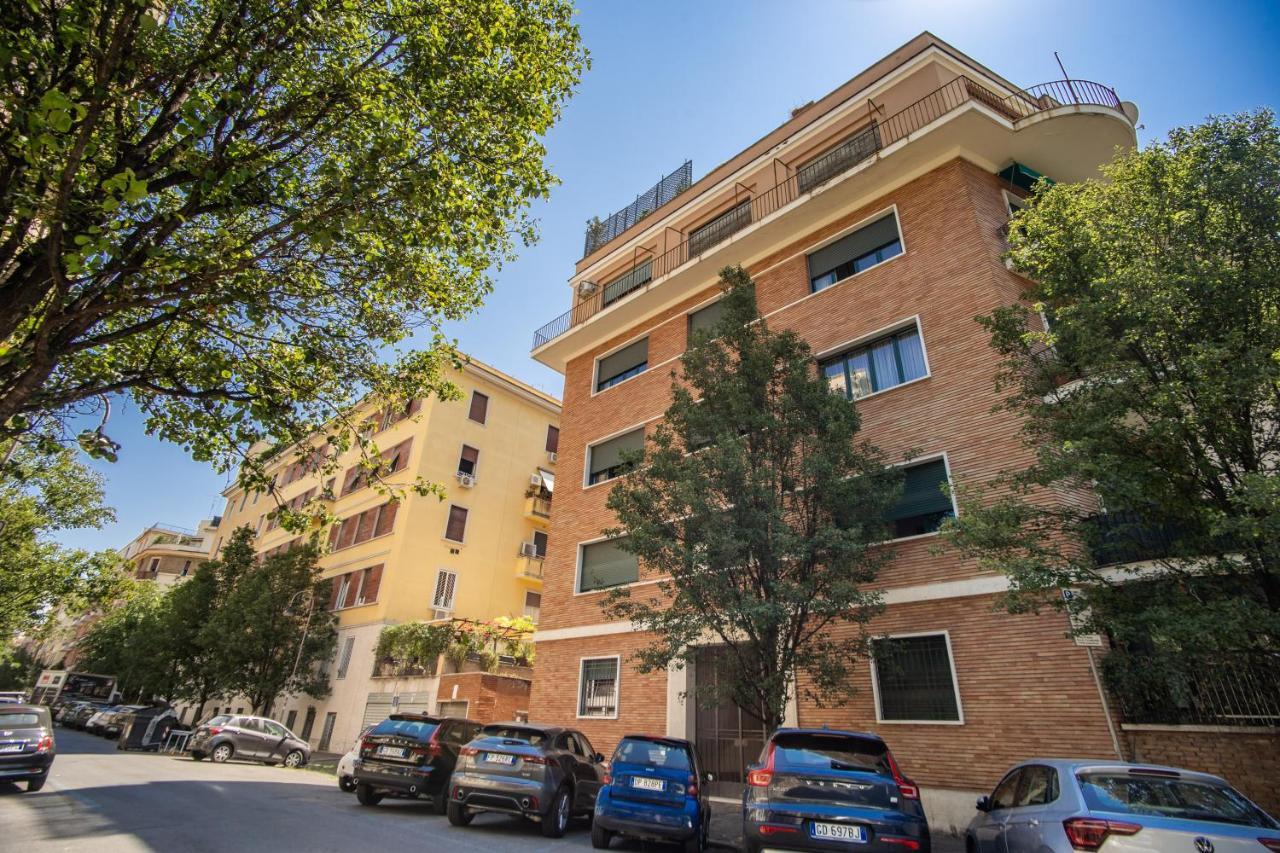 Fresh House Colosseo Rome Exterior photo